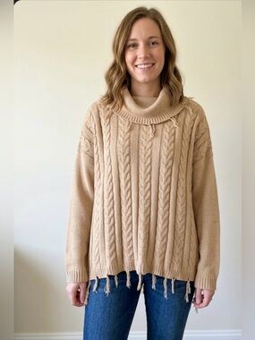 Umgee Camel Cable Knit Turtleneck Sweater with Distressed Hem PTP 25-30’+